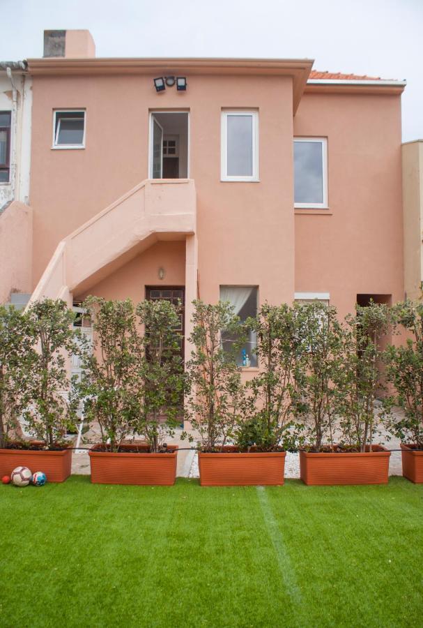 Espinho Guesthouse - Garden House ภายนอก รูปภาพ