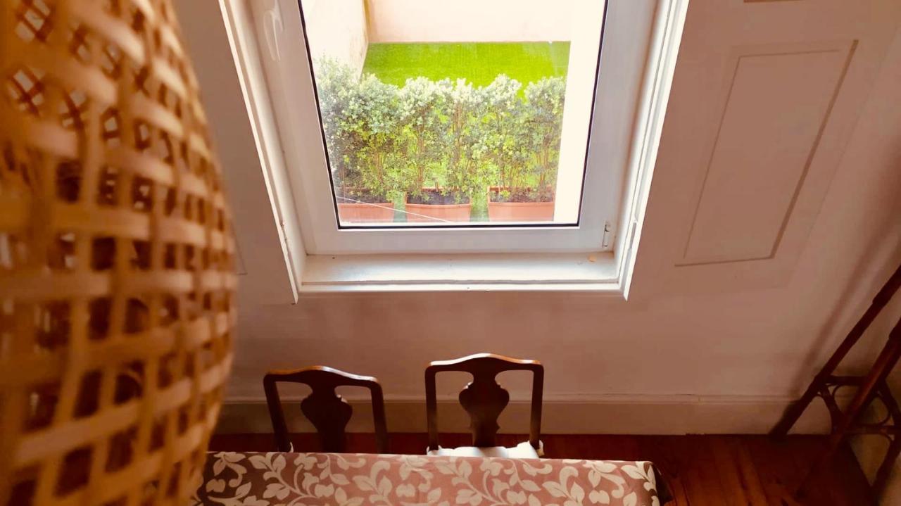 Espinho Guesthouse - Garden House ภายนอก รูปภาพ