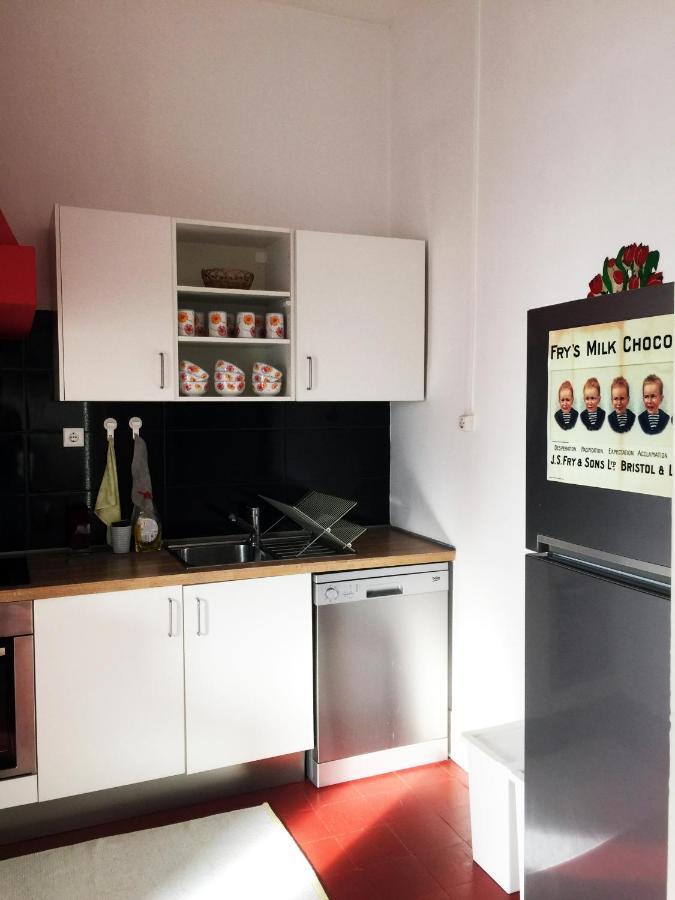 Espinho Guesthouse - Garden House ภายนอก รูปภาพ