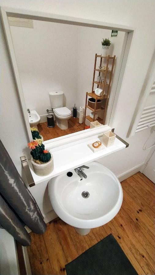 Espinho Guesthouse - Garden House ภายนอก รูปภาพ